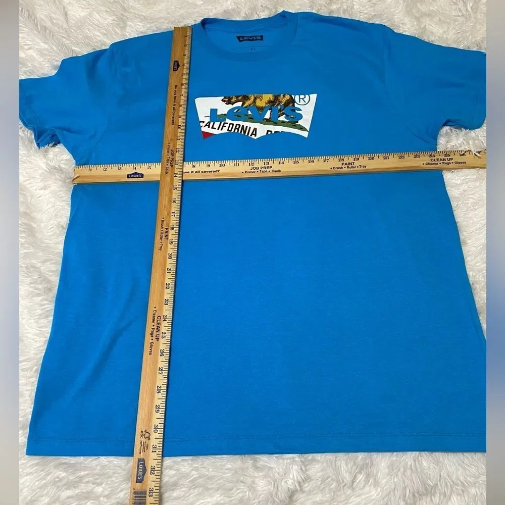 Levi's Graphic T-Shirt California Republic Bear  Tee Blue Short Sleeve size XL
